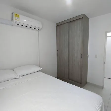 Palacio Moderno Vista Heroica Apartment *